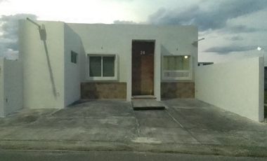 CASA EN VENTA LOMAS DE LA RIOJA  POR $2,300,000.00