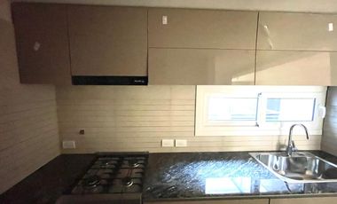 Venta - Departamento 1 dormitorio con balcon , patio y parrillero