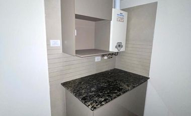 Venta - Departamento 1 dormitorio con balcon , patio y parrillero