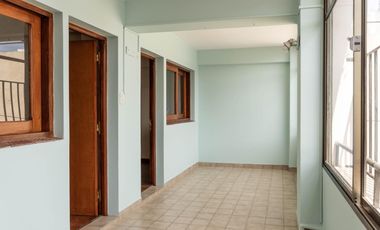 Departamento de 2 Dormitorios y cochera en Alquiler- calle Alvarado, Salta Capital