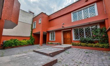 RENTA CASA EN TLACOPAC SAN ÁNGEL