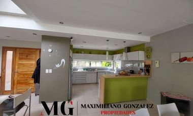 Casa venta Barrio Malibú
