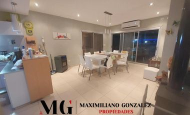 Casa venta Barrio Malibú