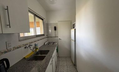 Alquiler departamento 2 ambientes zona Centro