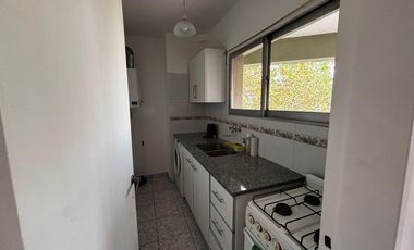 Alquiler departamento 2 ambientes zona Centro