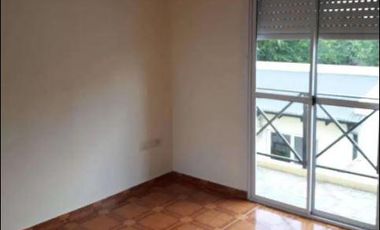 77 bis e/ 4 y 5 La Plata - Dúplex un dormitorio en ALQUILER