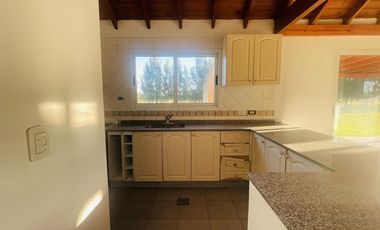 Casa en Alquiler en Prados de la vega