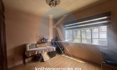 Casa con Departamento Independiente cerca de Plaza Tepeyac