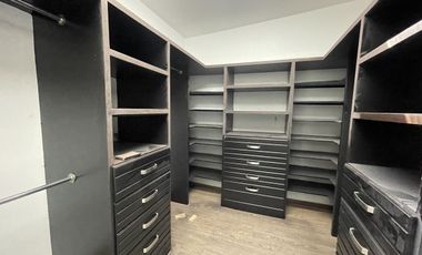 Casa en venta totalmente remodelada en Club de Golf Chiluca