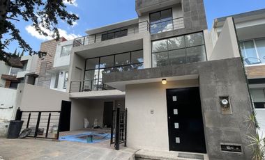 Casa en venta totalmente remodelada en Club de Golf Chiluca