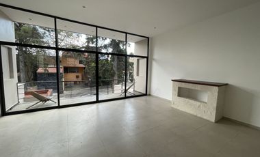 Casa en venta totalmente remodelada en Club de Golf Chiluca