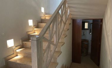 Tennis San Francisco, Casa en Venta