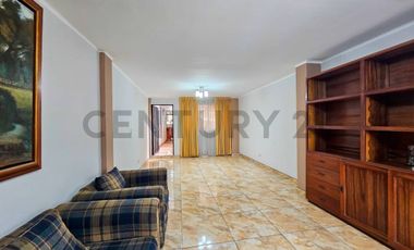 Oportunidad en Zarate: Duplex de 158m2 a solo unos pasos del Tren