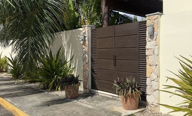 **CASA EN RENTA EN PRIVADA TOTALMENTE EQUIPADA