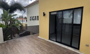 **CASA EN RENTA EN PRIVADA TOTALMENTE EQUIPADA