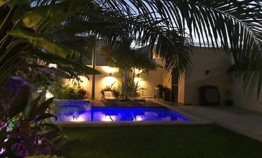 **CASA EN RENTA EN PRIVADA TOTALMENTE EQUIPADA