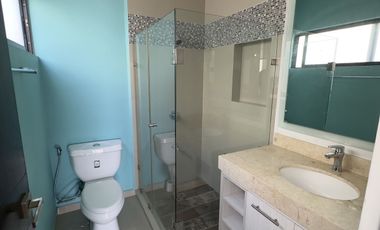 **CASA EN RENTA EN PRIVADA TOTALMENTE EQUIPADA