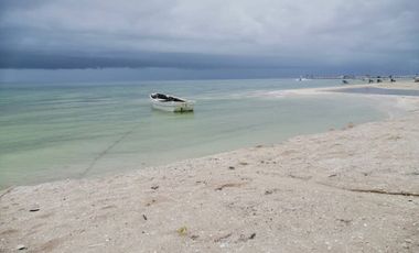 Terreno de 500 m2 en venta en Chicxulub Puerto