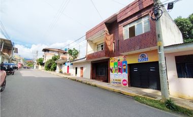 SE VENDE  VIVIENDA/ COMERCIO EN EL CENTRO DE TARAPOTO