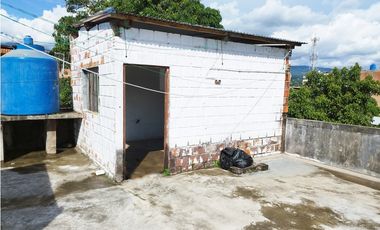 SE VENDE  VIVIENDA/ COMERCIO EN EL CENTRO DE TARAPOTO