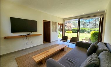 CASA EN VENTA EN AVNDARO VALLE DE BRAVO