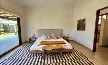 CASA EN VENTA EN AVNDARO VALLE DE BRAVO