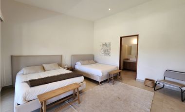 CASA EN VENTA EN AVNDARO VALLE DE BRAVO