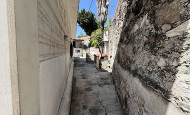 Venta Casa de Un Nivel excelente para Hotel Boutique o Asilo en Xochitepec,  Morelos