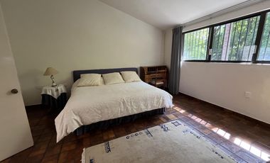 Venta Casa de Un Nivel excelente para Hotel Boutique o Asilo en Xochitepec,  Morelos