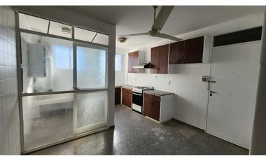 SEMI PISO DEPARTAMENTO GRANDE EN CAPITAL CIUDAD DE MENDOZA