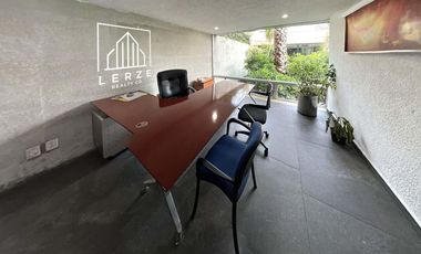 Casa en Renta/Venta para Oficinas en las Lomas. V