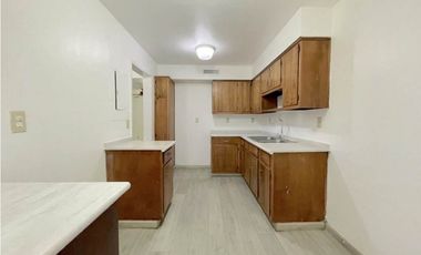 Apartamento En Alquiler En Clayton PH Edificio 658