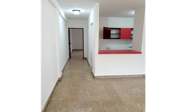 VIA BRASIL / CASA DE DOS NIVELES / RESIDENCIAL O COMERCIAL / 800M