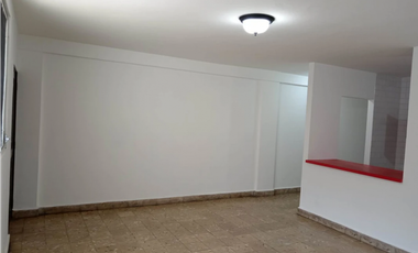 VIA BRASIL / CASA DE DOS NIVELES / RESIDENCIAL O COMERCIAL / 800M