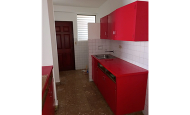 VIA BRASIL / CASA DE DOS NIVELES / RESIDENCIAL O COMERCIAL / 800M