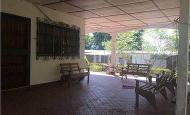 VENTA CASA CON  3095 M2 EN SAN VICENTE BUGABA