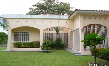 VENDO CASA EN CHAME COLONSITO 400MTS DE CONTRUIDA Y DE TERRENO 24.500M