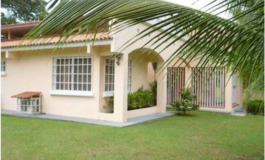 VENDO CASA EN CHAME COLONSITO 400MTS DE CONTRUIDA Y DE TERRENO 24.500M