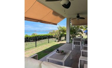 Ensenada-Malecon ground level ocean views