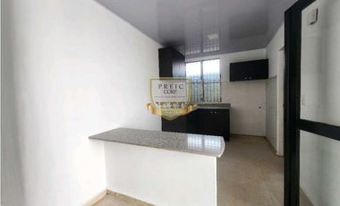 SE VENDE CASA EN VILLA LUCE CON AMPLIO ESTACIONAMIENTO