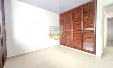 SE VENDE CASA EN VILLA LUCE CON AMPLIO ESTACIONAMIENTO