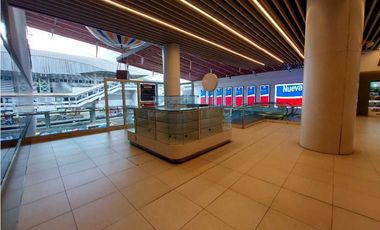 ALQUILER KIOSKO ALTA VISIBILIDAD ENTRDA DE LA PLAZA SAN ISIDRO