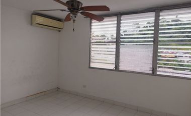 VILLA DE LAS FUENTES / 274M / TRES NIVELES / BALCON