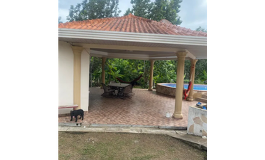 CHITRE / CANTA RANA / 228M / PISCINA  / GAZEBO / CANCHA DE FUTBOL