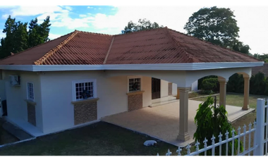 CHITRE / CANTA RANA / 228M / PISCINA  / GAZEBO / CANCHA DE FUTBOL