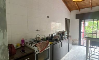 VENTA DE DEPARTAMENTO EN Caseros