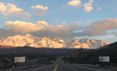 VENTA LOTES FRENTE AL PERILAGO EN POTRERILLOS