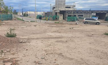 Venta Lote 378m2  en barrio privado cortaderas 3