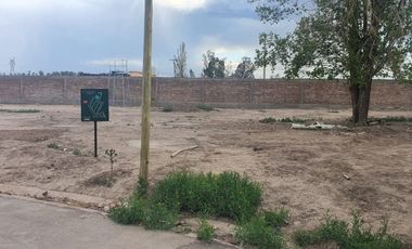 Venta Lote 378m2  en barrio privado cortaderas 3