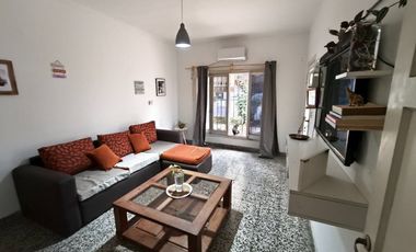 Venta Casa + Departamento Centro De Lujan